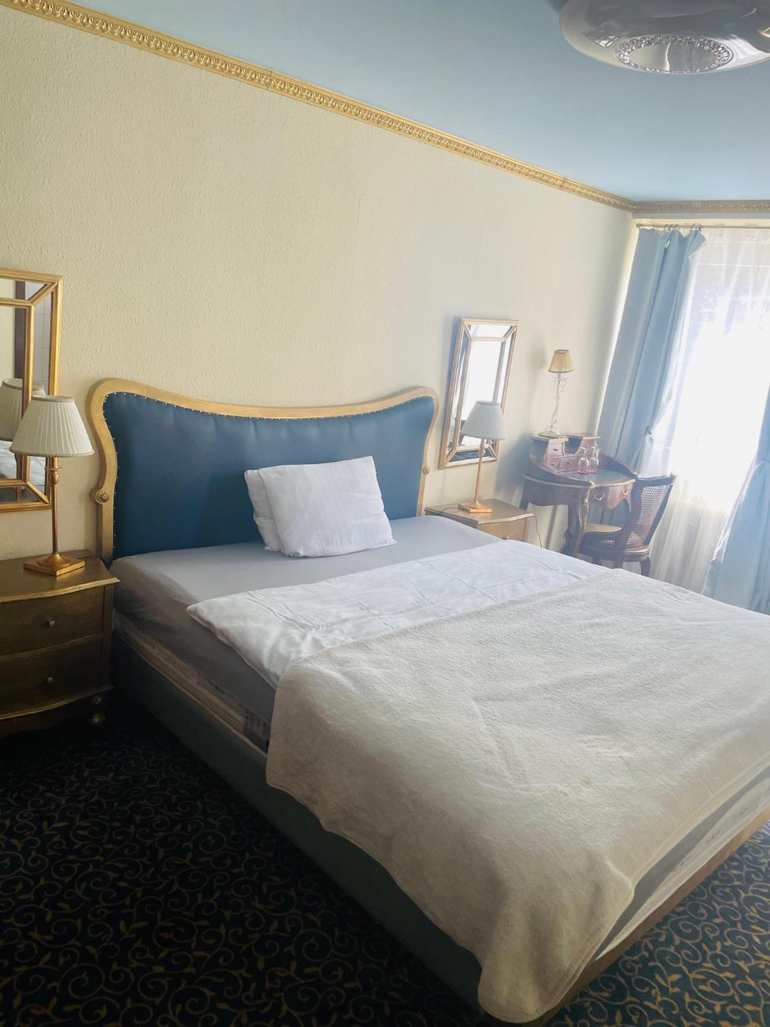 Hotel Stern Lauterbach  Ngoại thất bức ảnh